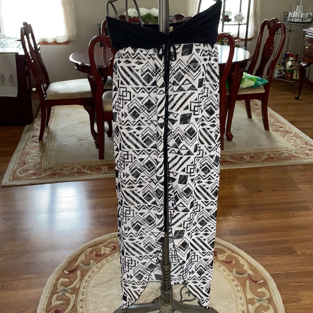 Miken swim cover up